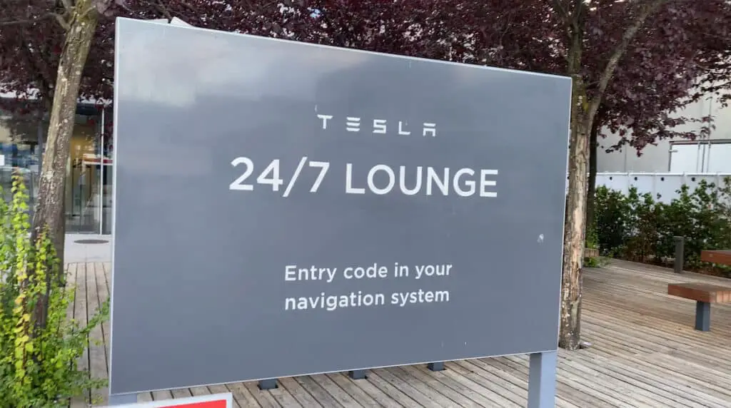 Tesla 247 Lounge notice to enter access code